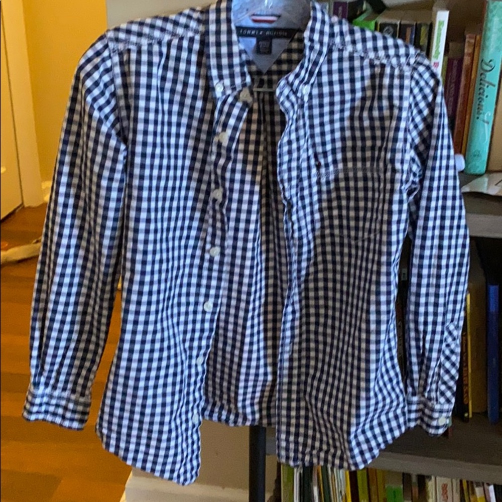 Boys Tommy Hilfiger by not size medium 12 to 14